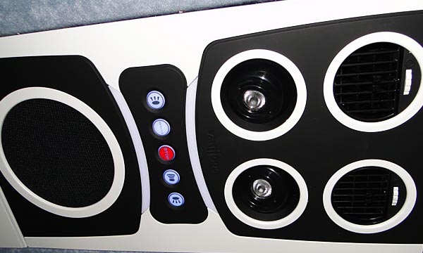 twintours-luxe-dubbeldekker-touringcar-06